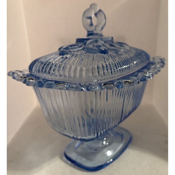 Footed 5” Blue  Candy Dish & Lid Lace Edge Ribbed Indiana Glass Vintage - Picture 4 of 6